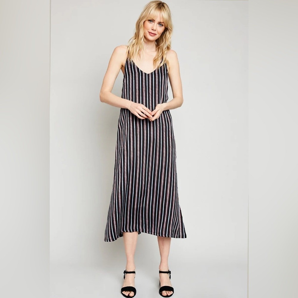 Hayden Los Angeles Sleeveless Black &โ Grey Stripe V Neck Midi Dress Size Small